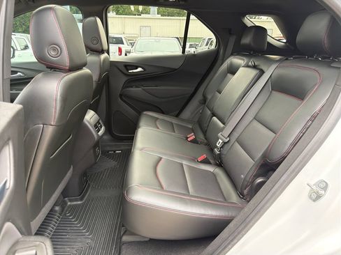 Certified 2022 Chevrolet Equinox RS w/ RS Leather Package FWD image 29