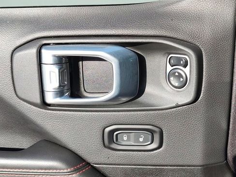 Certified 2024 Jeep Wrangler Unlimited Rubicon w/ XTREMEE 35" Tire Package image 26