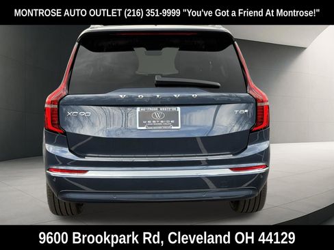 New 2026 Volvo XC90 T8 Ultra w/ Protection Package Premier AWD/4WD image 4