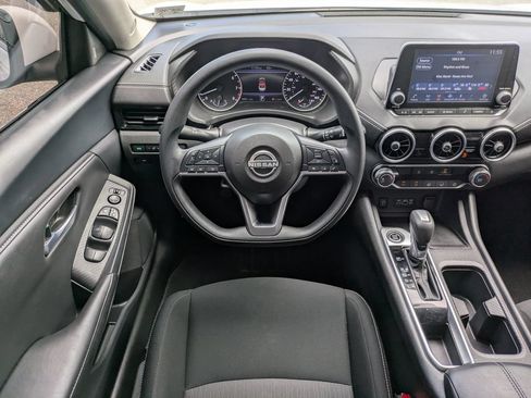 Certified 2025 Nissan Sentra SV FWD image 15