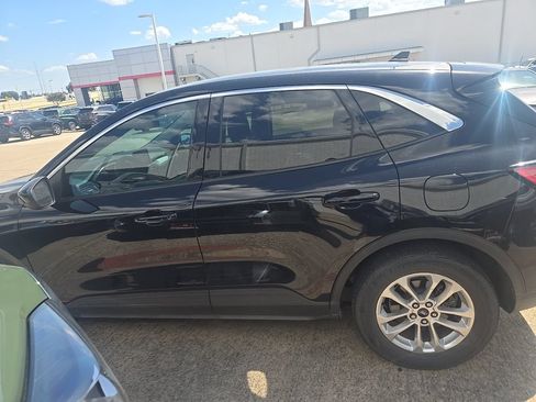 Used 2020 Ford Escape SE FWD image 7