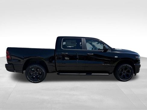 New 2026 RAM 1500 Express AWD/4WD image 29