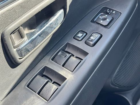 Used 2025 Mitsubishi Outlander Sport AWD image 28