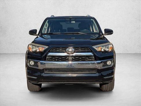 Used 2015 Toyota 4Runner Limited image 2