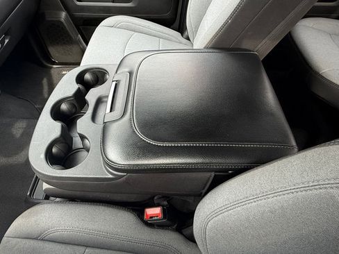 Used 2024 RAM 3500 Big Horn image 24