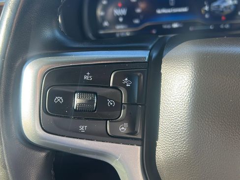 Used 2024 Chevrolet Suburban Premier image 51