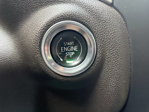 Used 2019 GMC Sierra 1500 SLT w/ SLT Premium Package image 28