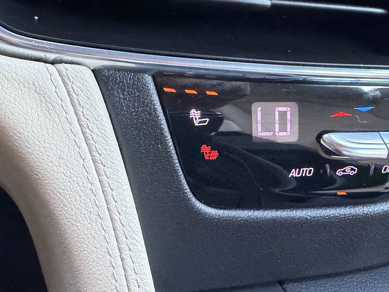 Used 2020 Cadillac CT6 Luxury AWD/4WD image 34