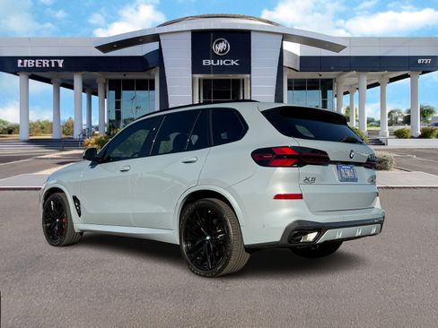 Used 2024 BMW X5 xDrive40i w/ M Sport Package image 6