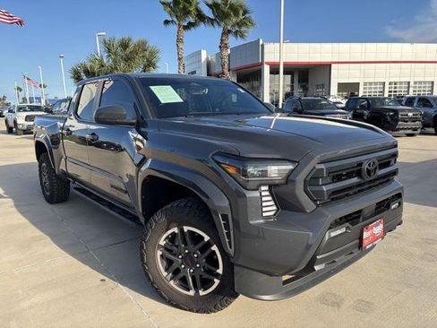 Certified 2025 Toyota Tacoma SR5 image 1