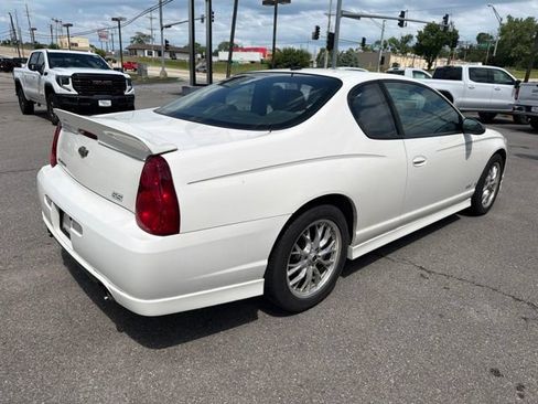 Used 2006 Chevrolet Monte Carlo SS FWD image 15