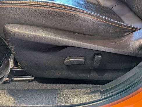 Used 2019 Subaru Crosstrek 2.0i Limited w/ Moonroof Package w/Navigation image 16