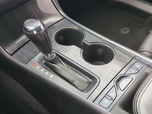 Used 2018 Chevrolet Impala Premier w/ Premier Convenience Package image 32