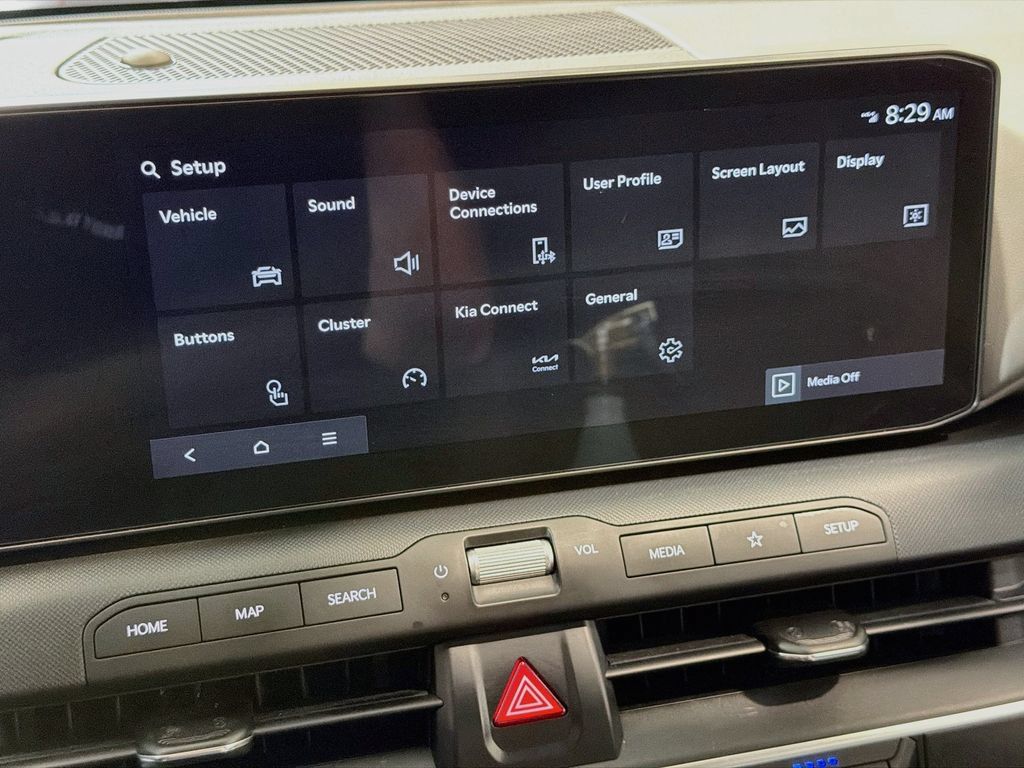 Used 2025 Kia K4 FWD image 15