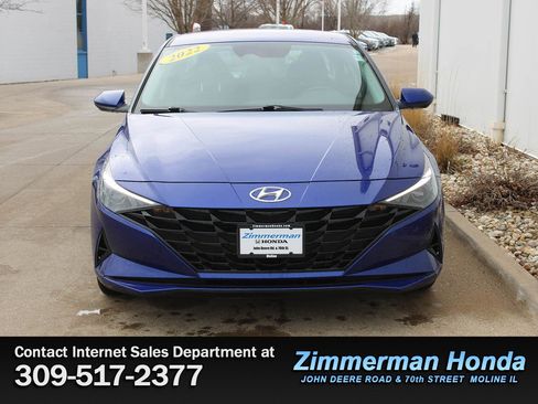 Used 2022 Hyundai Elantra Blue image 4
