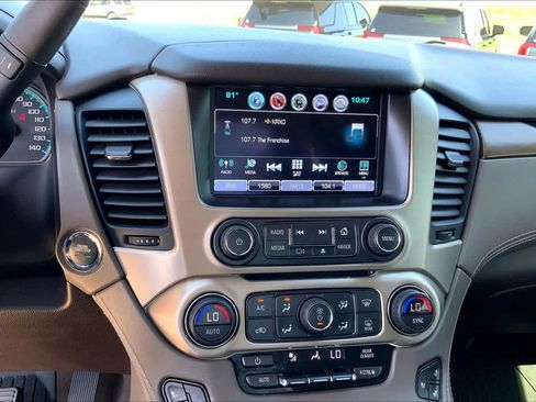 Used 2019 GMC Yukon Denali w/ Denali Ultimate Package AWD/4WD image 30