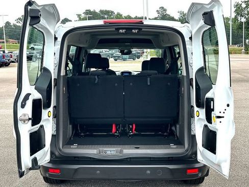 Used 2022 Ford Transit Connect XL FWD image 32