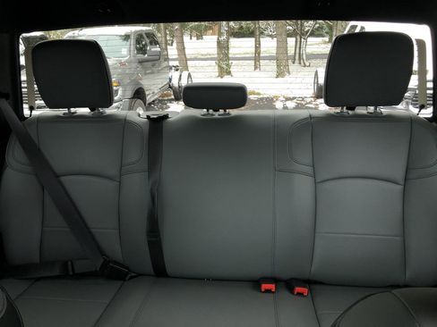 New 2026 RAM 4500 Tradesman w/ Chrome Appearance Group image 11