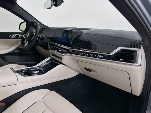 Used 2025 BMW X6 xDrive40i w/ Executive Package AWD/4WD image 30