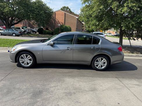 Used 2015 INFINITI Q40 AWD w/ Navigation Package image 6