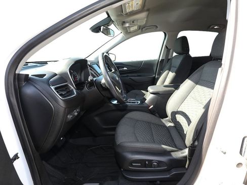 Used 2020 Chevrolet Equinox LT FWD image 12