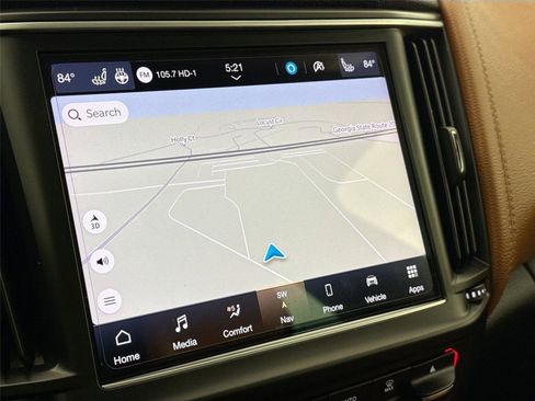 Used 2022 Maserati Levante GT image 24