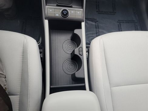 Used 2025 Hyundai Kona SEL image 12