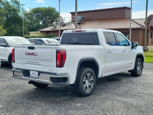 Used 2026 GMC Sierra 1500 SLT RWD image 4