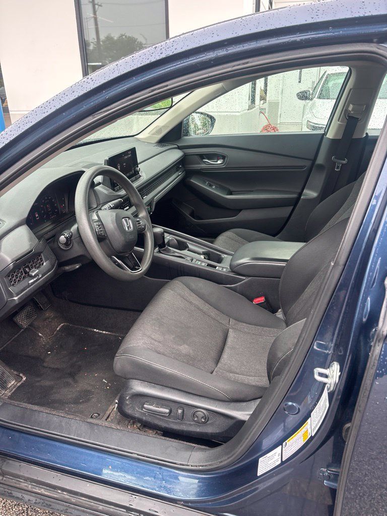 Certified 2024 Honda Accord EX image 26