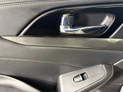 Used 2023 Nissan Maxima SV w/ Floor Mat Group image 38