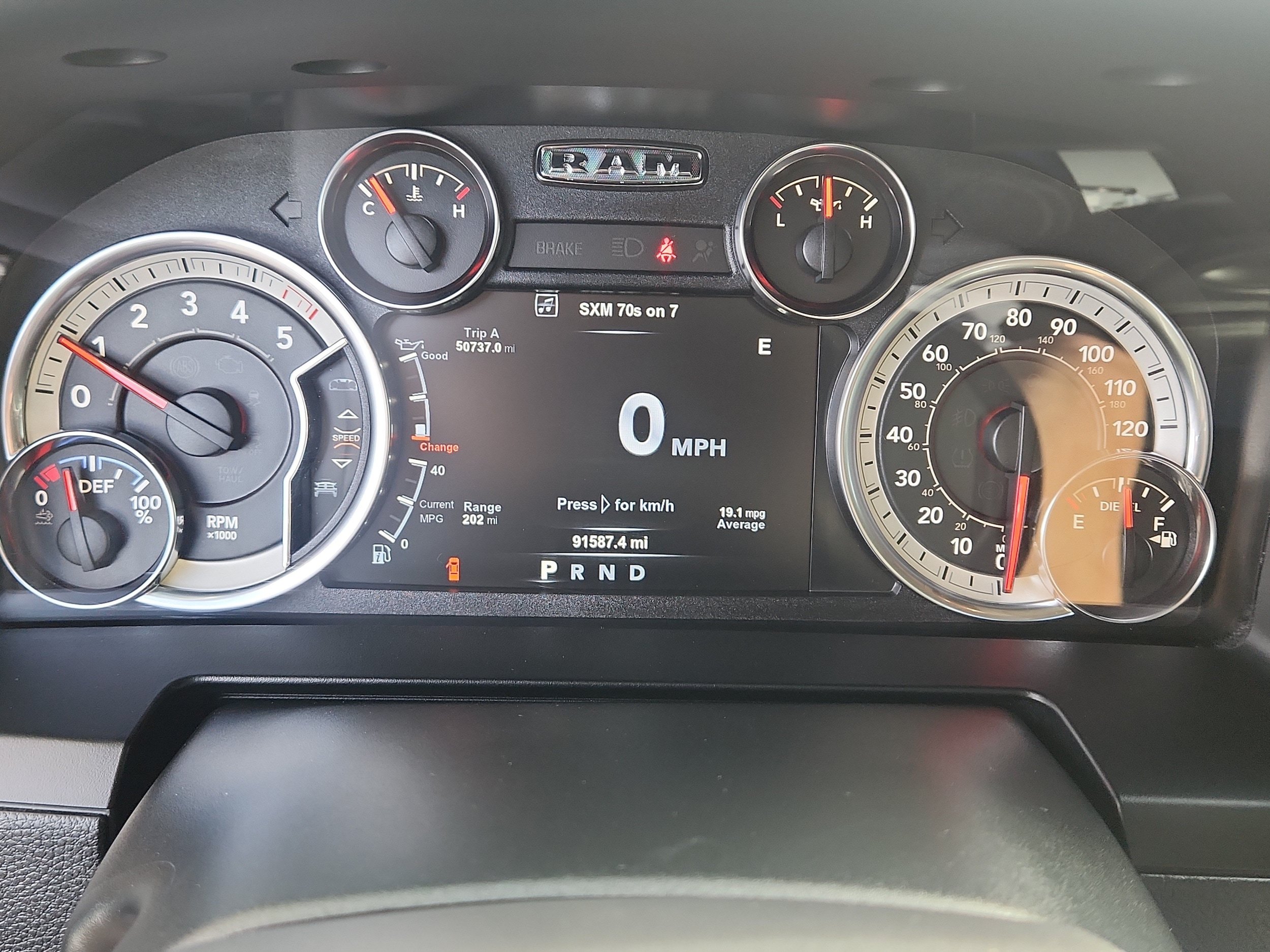 Used 2018 RAM 1500 Laramie w/ Protection Group AWD/4WD image 13