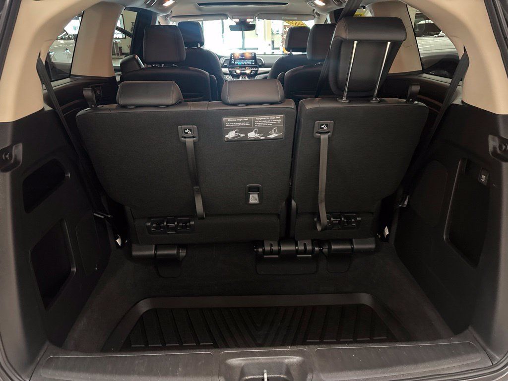 Used 2025 Honda Odyssey EX-L image 29