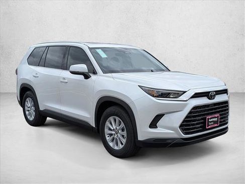 New 2026 Toyota Grand Highlander AWD image 7