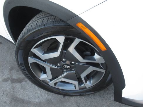 Used 2023 Hyundai Palisade Limited AWD/4WD image 4