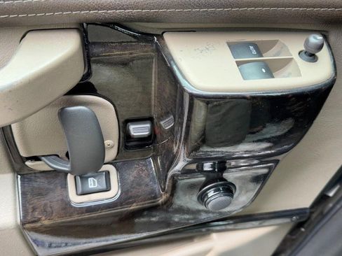 Used 2021 Chevrolet Express 3500 LS w/ Chrome Appearance Package image 30