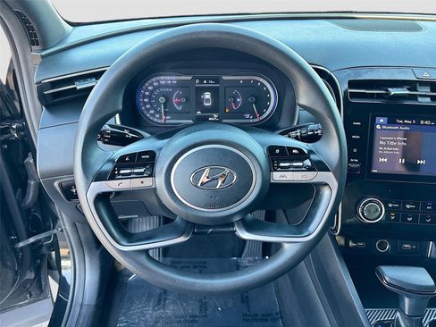 Used 2022 Hyundai Santa Cruz SEL FWD image 11