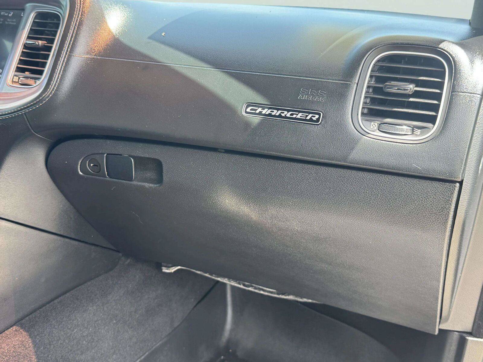 Used 2019 Dodge Charger SXT w/ Plus Group RWD image 51