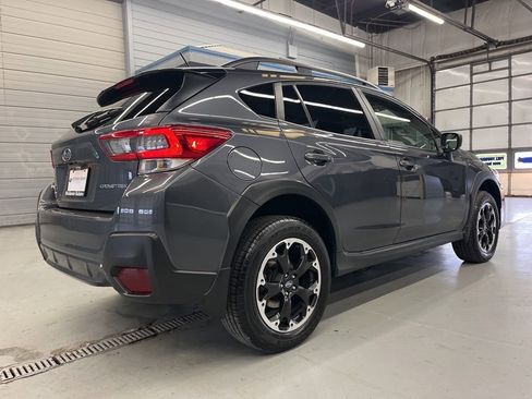 Certified 2023 Subaru Crosstrek 2.0i image 7