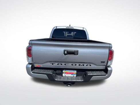 Used 2021 Toyota Tacoma TRD Sport w/ Blackout Package (TMS) AWD/4WD image 4