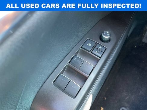 Used 2022 Toyota Camry XLE FWD image 23
