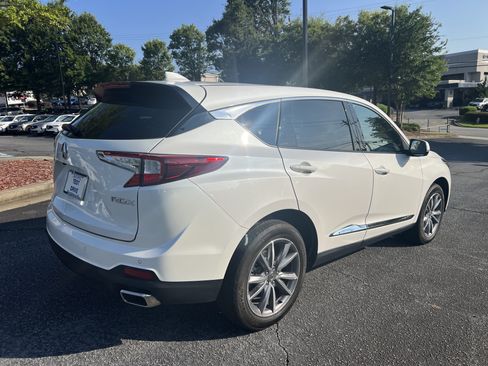 Certified 2023 Acura RDX FWD w/ Technology Package image 5