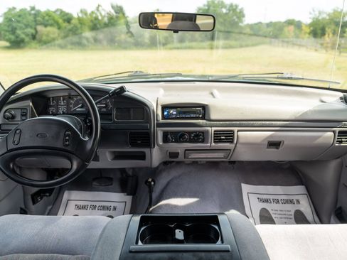 Used 1997 Ford F250 XLT image 28