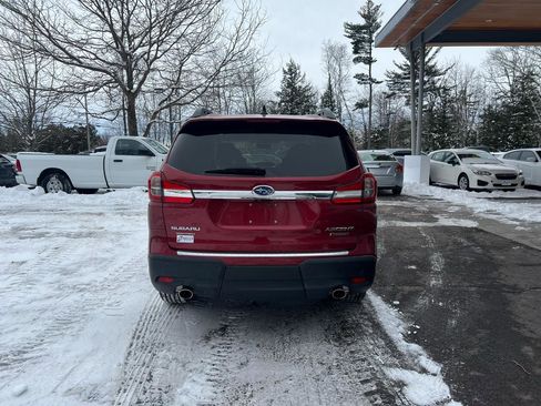 Used 2019 Subaru Ascent Touring image 4