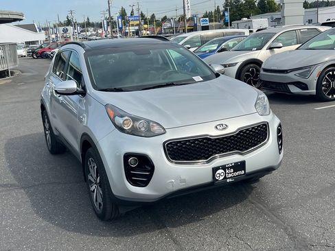 Used 2018 Kia Sportage EX w/ EX Premium Package AWD/4WD image 7