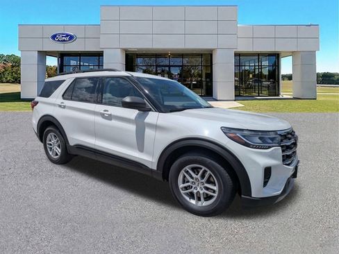 New 2026 Ford Explorer Active w/ Active Comfort Package RWD image 1