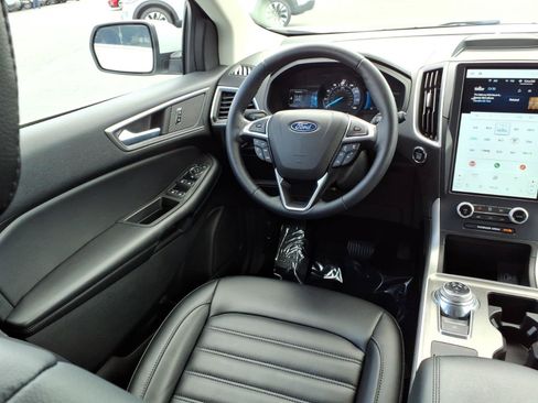 Used 2023 Ford Edge SEL w/ Convenience Package AWD/4WD image 10