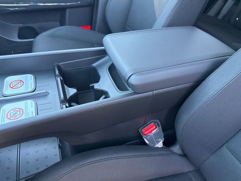 New 2026 Hyundai Santa Fe SE image 29