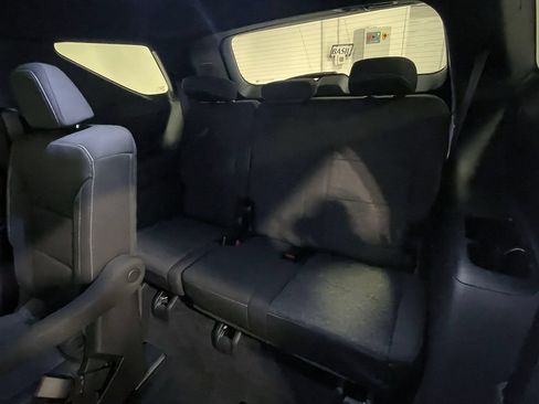 Used 2024 Chevrolet Traverse LT AWD/4WD image 20