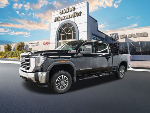 Used 2024 GMC Sierra 2500 SLE image 10