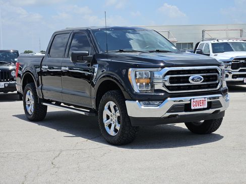 Used 2023 Ford F150 XLT w/ Equipment Group 302A High AWD/4WD image 3